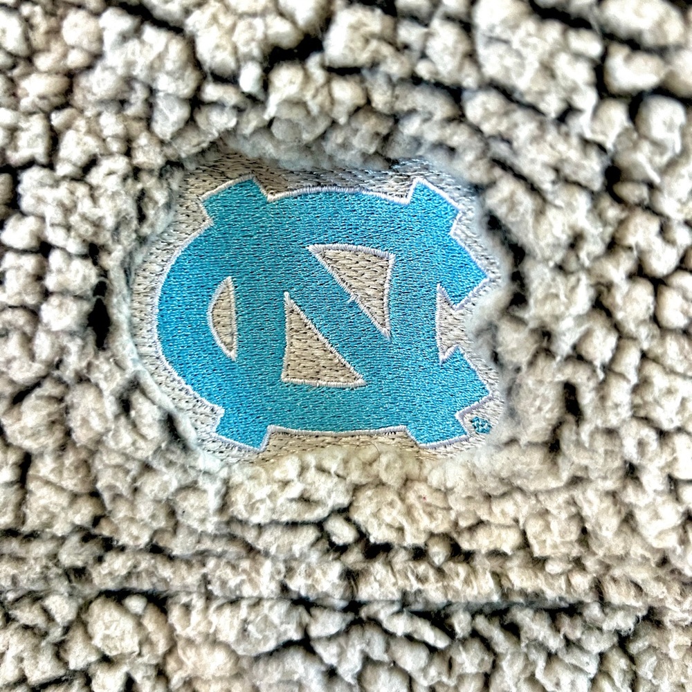 UNC Sherpa Quarter Zip Jacket Size Medium brand boxer craft